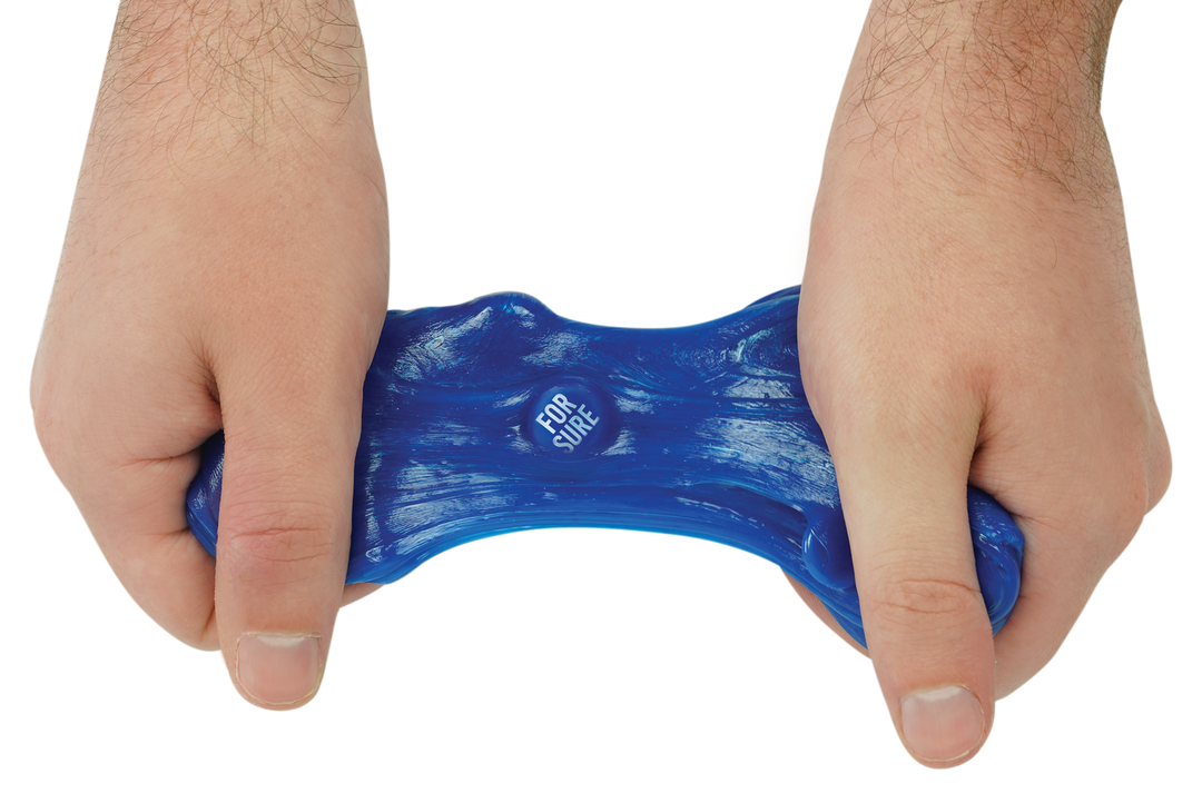 Hand stretching Amazing Prediction putty