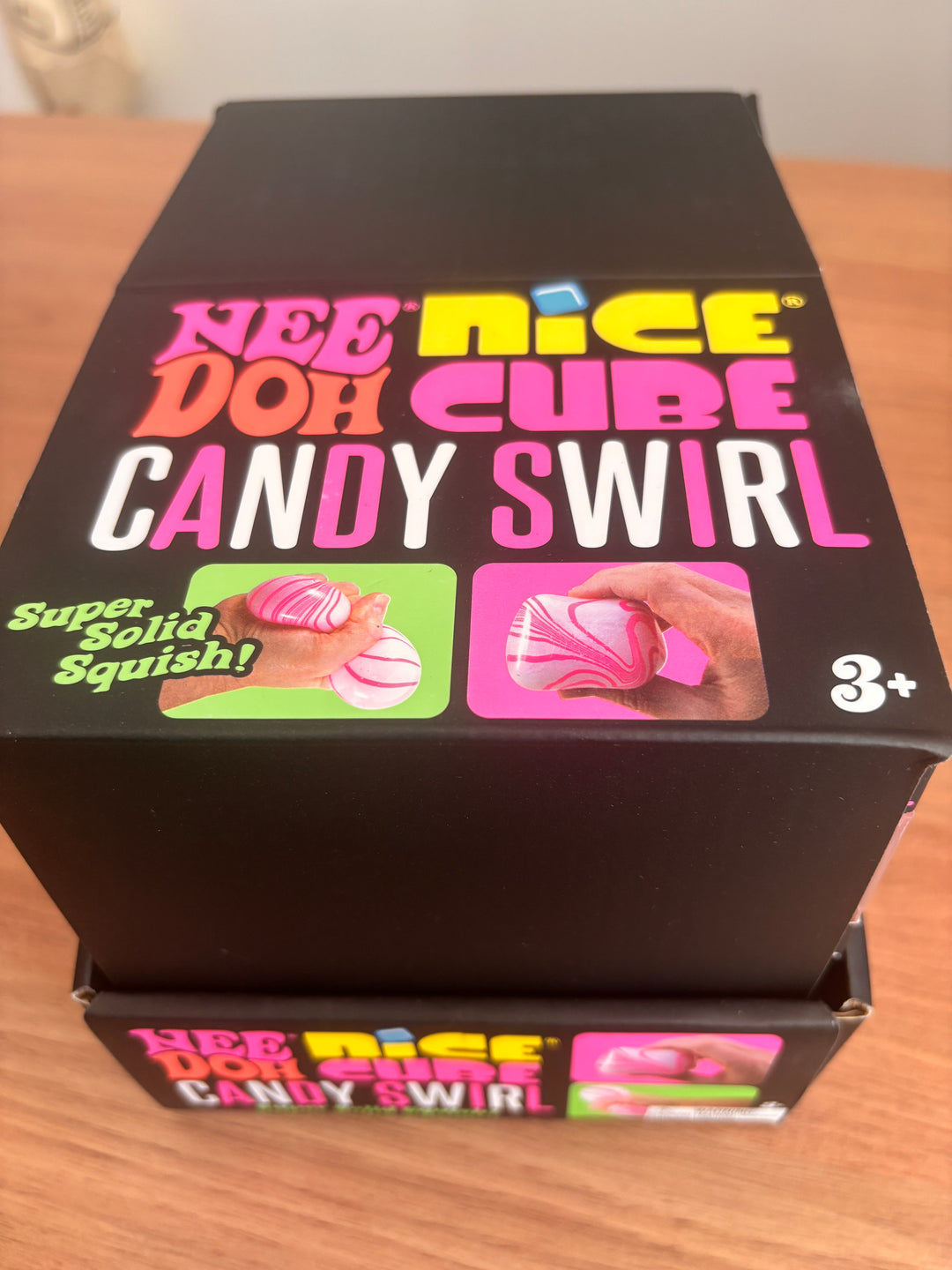 Schylling - Candy Swirl Nice Cube NeeDoh